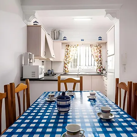 Apartamento Moderno En Conil - Aceptamos Grupos, Cerca De La Playa - Es-180-97 Conil De La Frontera